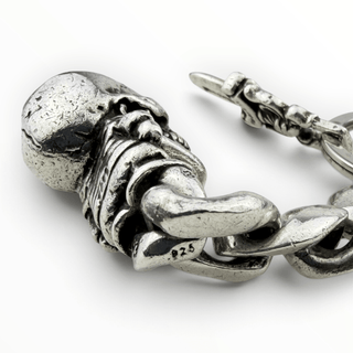 Foti Delphino & No5 Dagger Keychain - Chrome Hearts - ACCESORIES | REMAINDED