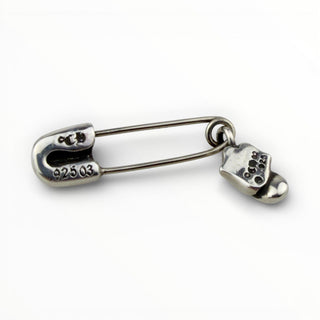 Safety Pin with Rolling Stones Diamond Charm - Chrome Hearts - PENDANT | REMAINDED