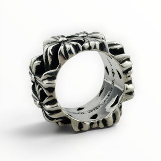 Square Cemetery Ring - Chrome Hearts - RING | REMAINDED
